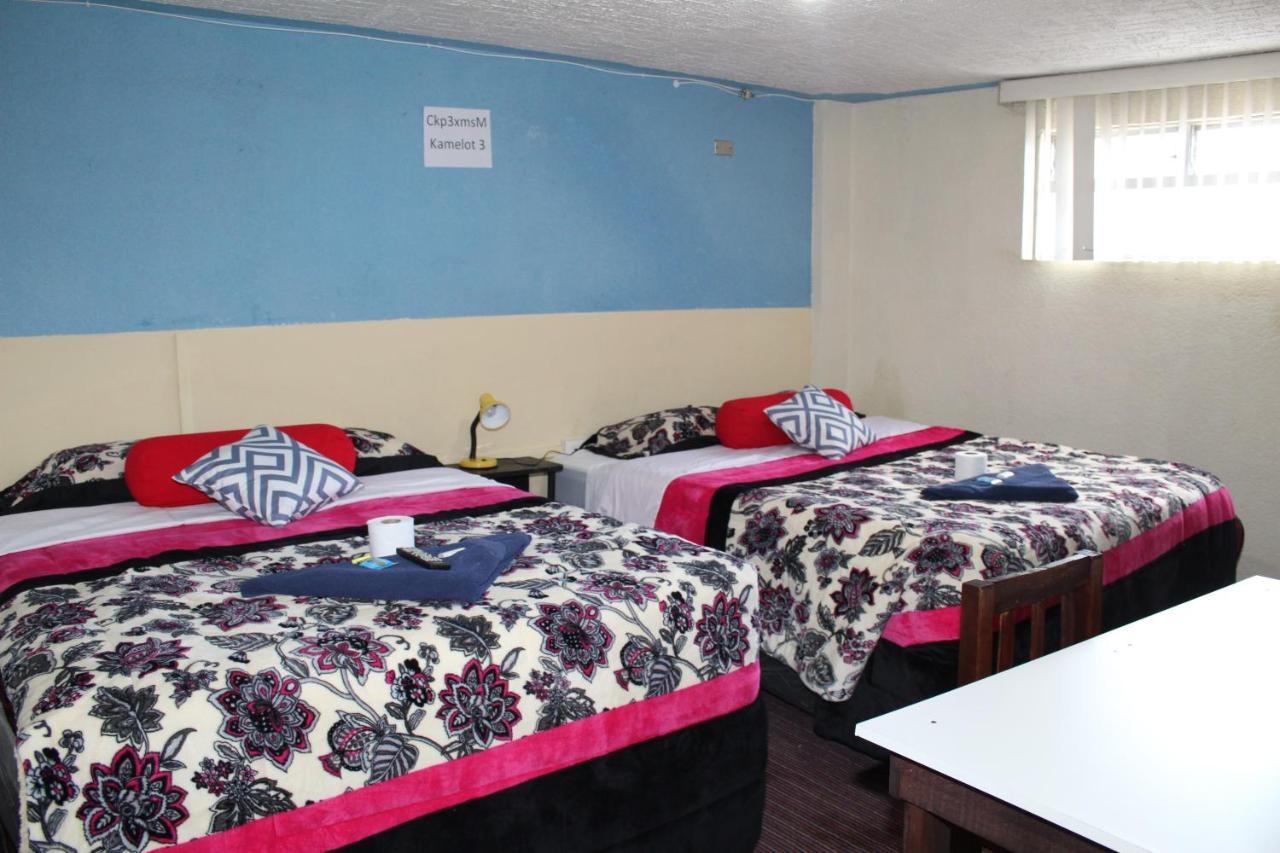 קצאלטננגו Hotel Kasa Kamelot 2 מראה חיצוני תמונה