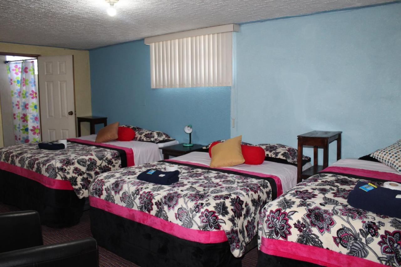 קצאלטננגו Hotel Kasa Kamelot 2 מראה חיצוני תמונה