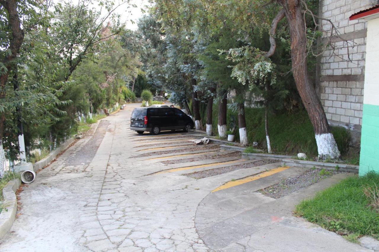קצאלטננגו Hotel Kasa Kamelot 2 מראה חיצוני תמונה
